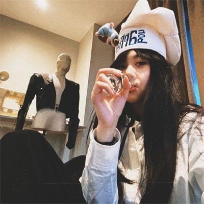 恋爱要在世界征服后